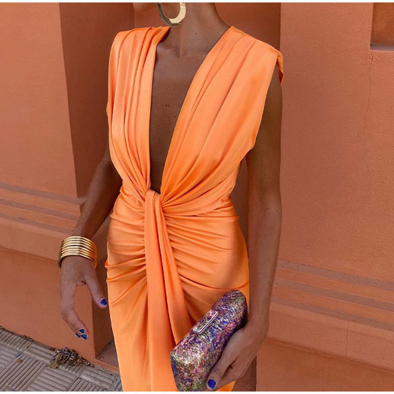 Elvia™ | Abito da sera con scollatura audace e silhouette elegante