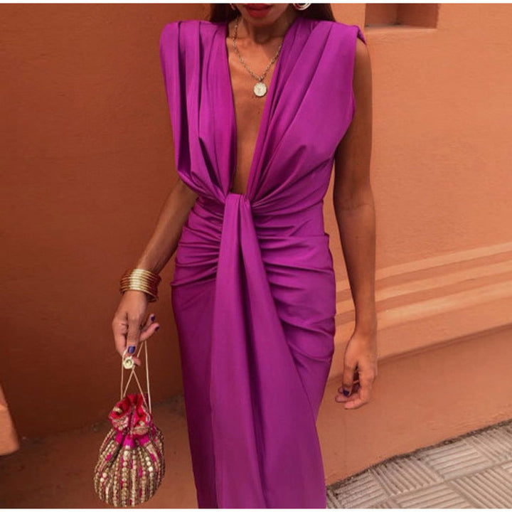 Elvia™ | Abito da sera con scollatura audace e silhouette elegante