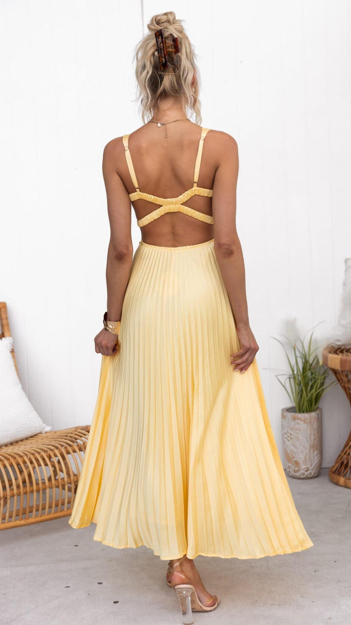 Lucienne™ | Elegante Abito Maxi Plissè Giallo con Scollatura a V