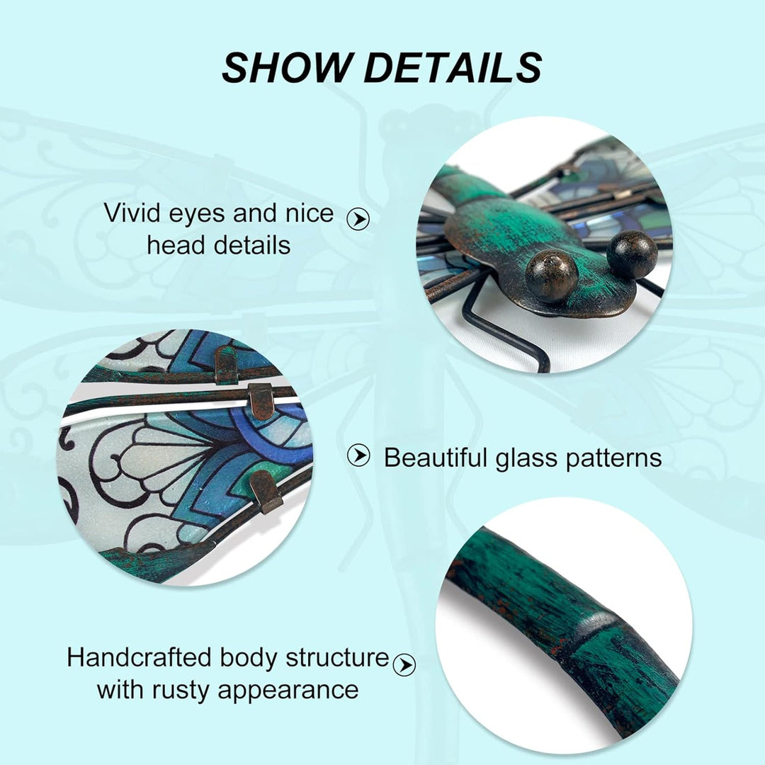 Decorazione da parete in metallo verde a forma di libellula