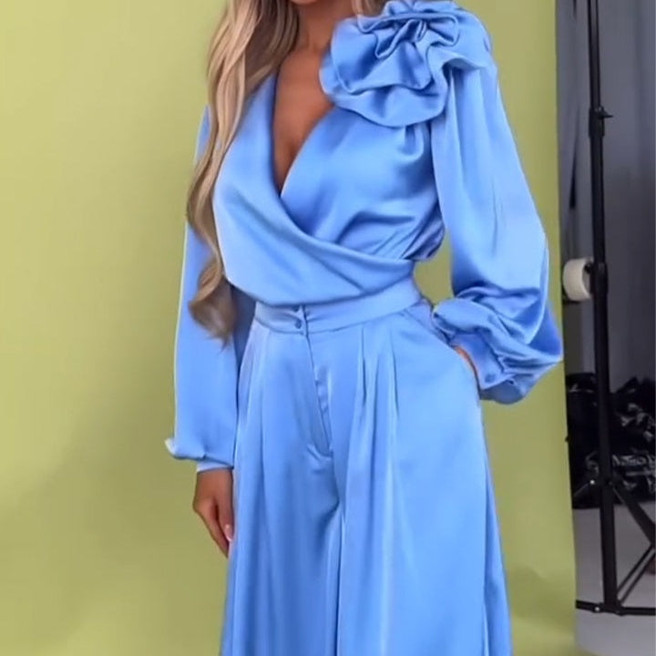 Hara™ | Combinazione Elegante con Dettaglio di Fiore